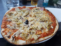 Pizza du Restaurant Pizzeria La Romaine à Rives - n°13