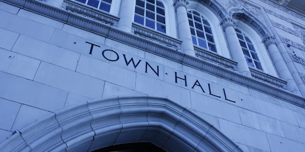 Town Hall Arts Center