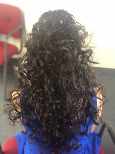 Hair Salon «Hair Season Hair Salon & Barber», reviews and photos, 6331 S Kings Hwy a, Alexandria, VA 22306, USA