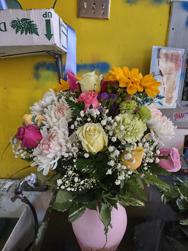 Florist «Flowers Vs Flowers», reviews and photos, 414 Main St, Paterson, NJ 07501, USA