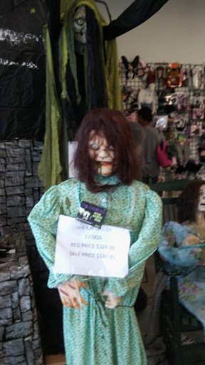 Store «Goodwill - Whittier», reviews and photos, 15214 Whittier Blvd, Whittier, CA 90603, USA