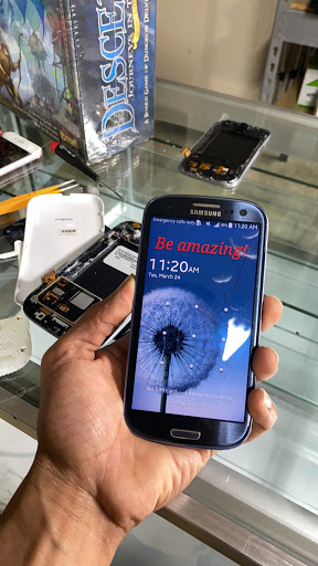 Cell Phone Store «Phone Geek Cellular Repair», reviews and photos, 6125 S Sheridan Rd, Tulsa, OK 74133, USA