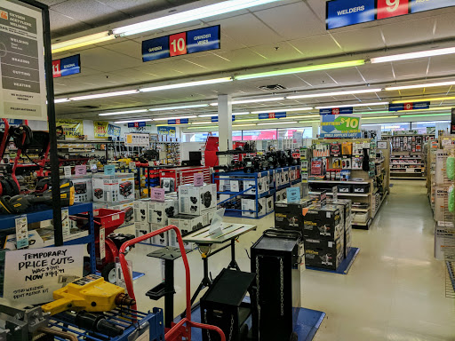 Hardware Store «Harbor Freight Tools», reviews and photos, 675 US-1 #15, Iselin, NJ 08830, USA