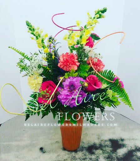 Florist «Bel Aire Flower Shop», reviews and photos, 11222 W Greenfield Ave, West Allis, WI 53214, USA