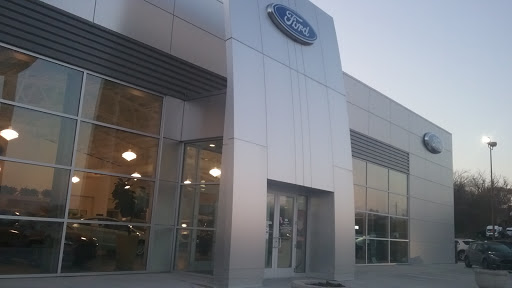 Ford Dealer «Barber Ford», reviews and photos, 640 E 8th St, Holland, MI 49423, USA