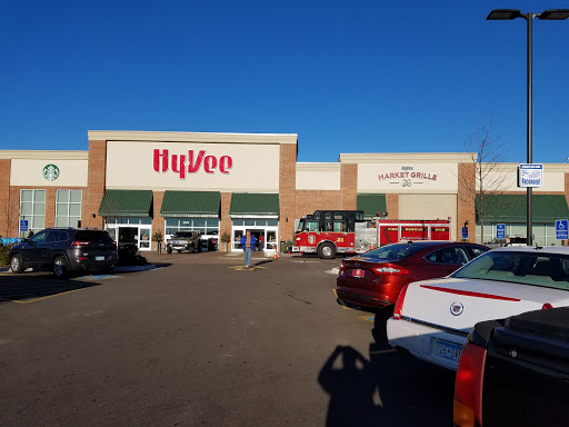 Grocery Store «Hy-Vee», reviews and photos, 9409 Zane Ave N, Brooklyn Park, MN 55443, USA