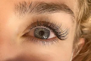 Lashes N' More image