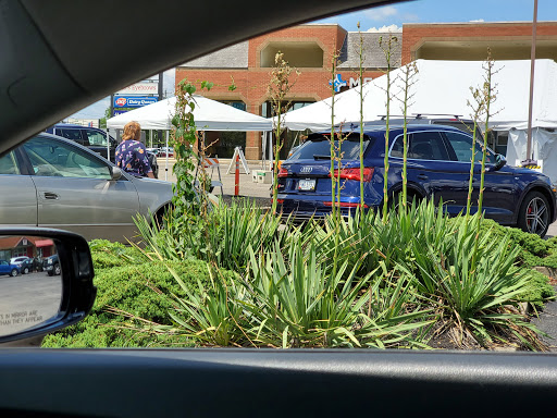 Shopping Mall «Anderson Plaza Shopping Center», reviews and photos, 8094 Beechmont Ave, Cincinnati, OH 45255, USA