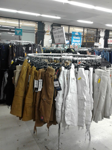 Discount Store «Fallas Paredes Discount Stores», reviews and photos, 5461 N Figueroa St, Highland Park, CA 90270, USA