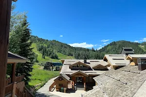 Silver Lake Lodge image