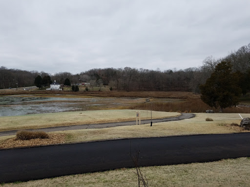 Golf Course «Swan Lake Golf Course», reviews and photos, 581 Dunbar Cave Rd, Clarksville, TN 37043, USA