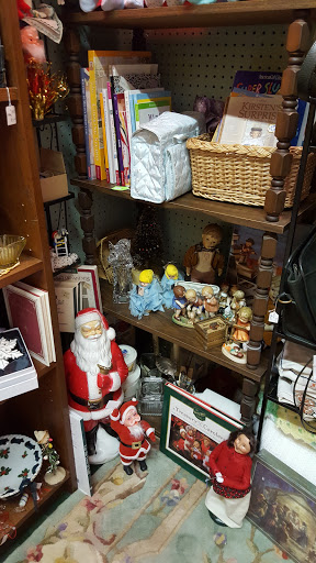 Antique Store «Cape May Antique Center», reviews and photos, 1228 NJ-109, Cape May, NJ 08204, USA