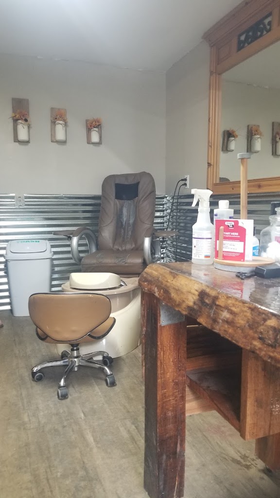 Country Beauty Hair & Nail Salon 37385