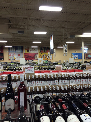 Liquor Store «Lukas Liquor Superstore», reviews and photos, 13657 Washington St, Kansas City, MO 64145, USA