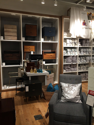 Furniture Store «west elm», reviews and photos, 2201 Westlake Ave Ste 100, Seattle, WA 98121, USA