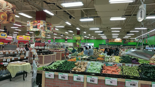 Grocery Store «Garden Fresh Market», reviews and photos, 400 Townline Rd, Mundelein, IL 60060, USA