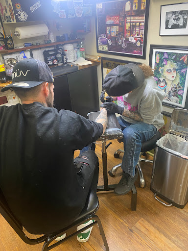 Tattoo Shop «Havertown Electric Tattoo», reviews and photos, 30 W Eagle Rd, Havertown, PA 19083, USA