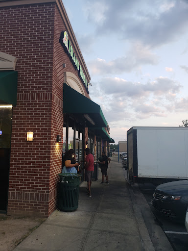 Shopping Mall «Ravenwood Shopping Center», reviews and photos, 910 Taylor Ave, Towson, MD 21286, USA