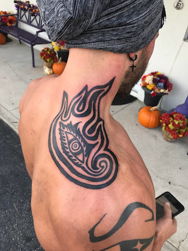 Explore real heart tattoo ideas, creative tattoo ideas in Ocean View, available at Moonlight Tattoo