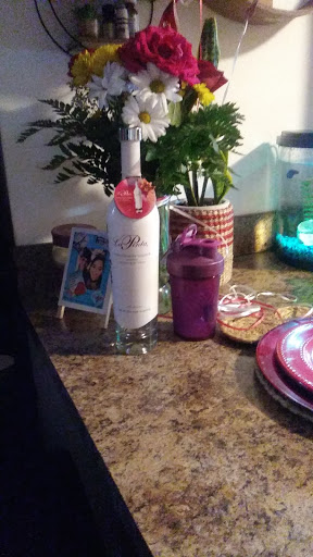 Liquor Store «North End Wine & Liquor Store», reviews and photos, 2509 Webster Ave, Bronx, NY 10458, USA