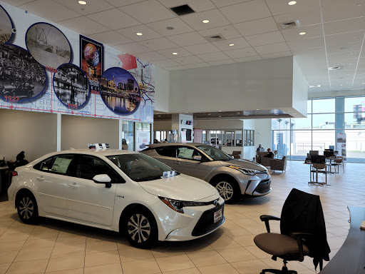 Toyota Dealer «Hartford Toyota Superstore», reviews and photos, 135 W Service Rd, Hartford, CT 06120, USA