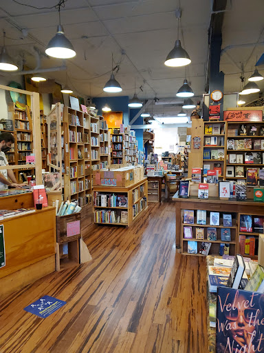 Book Store «Alley Cat Bookstore and Gallery», reviews and photos, 3036 24th St, San Francisco, CA 94110, USA