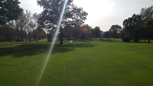 Country Club «Broadmoor Country Club», reviews and photos, 2155 Kessler Blvd W Dr, Indianapolis, IN 46228, USA