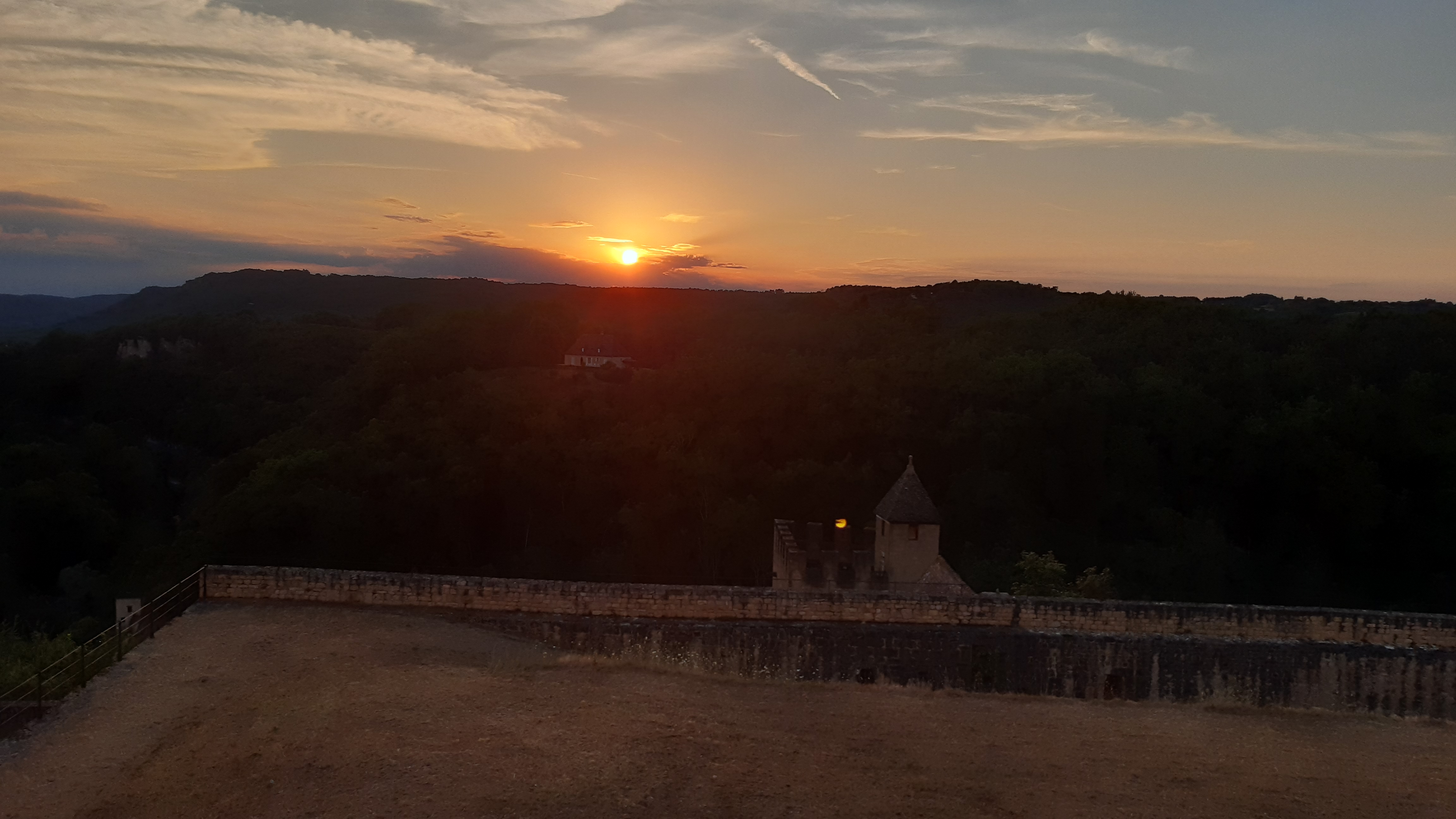 Photo n° 1 de l'avis de s... fait le 16/08/2022 à 21:41