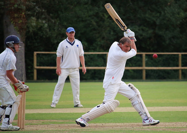 Reviews of LANGLEY MANOR CRICKET CLUB in Southampton - Sports Complex