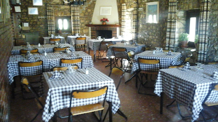 Restaurante Pepi - C. del Puerto, 57, 40164 Arcones, Segovia, Spain