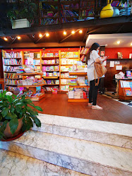 Bookshop Casa Central