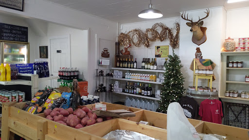 Grocery Store «Natural Bridge General Store», reviews and photos, 593 Wert Faulkner Hwy, Natural Bridge Station, VA 24579, USA