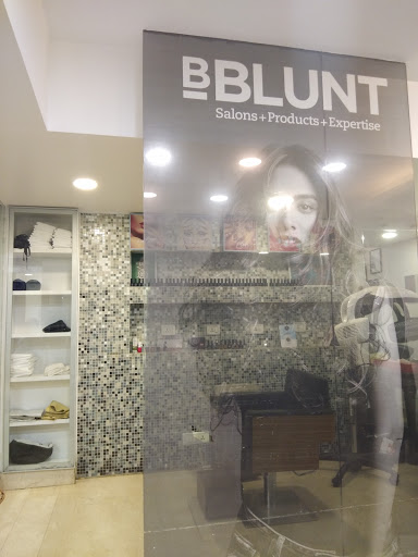 BBLUNT Salon in Juhu