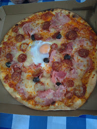 Photo n°9 de Le Kiosque à Pizzas à Sarlat-la-Canéda ()