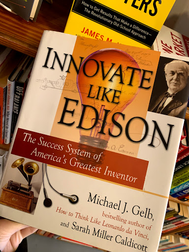 Book Store «Pilsen Community Books», reviews and photos, 1102 W 18th St, Chicago, IL 60608, USA