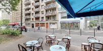 Atmosphère du Restaurant français Le Phare Boulogne - Huîtres et fruits de mer à Boulogne-Billancourt - n°12