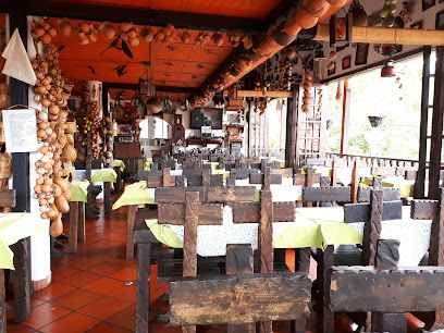 Restaurante Cazuelas Boyacenses - Ráquira, Boyaca, Colombia