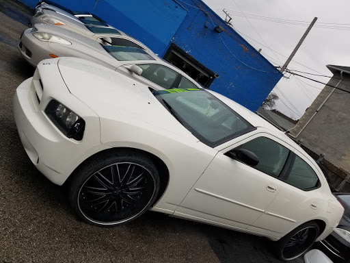 Used Car Dealer «World Discount Auto», reviews and photos, 800 S Western Ave, Chicago, IL 60612, USA