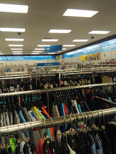 Clothing Store «Ross Dress for Less», reviews and photos, 7612 Denton Hwy, Watauga, TX 76148, USA