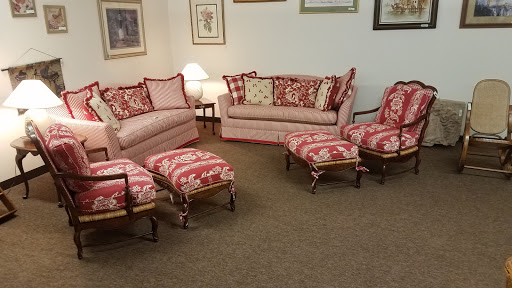 Used Furniture Store «The Attic Furniture and Home Goods», reviews and photos, 2015 Fairfax St, Eau Claire, WI 54701, USA