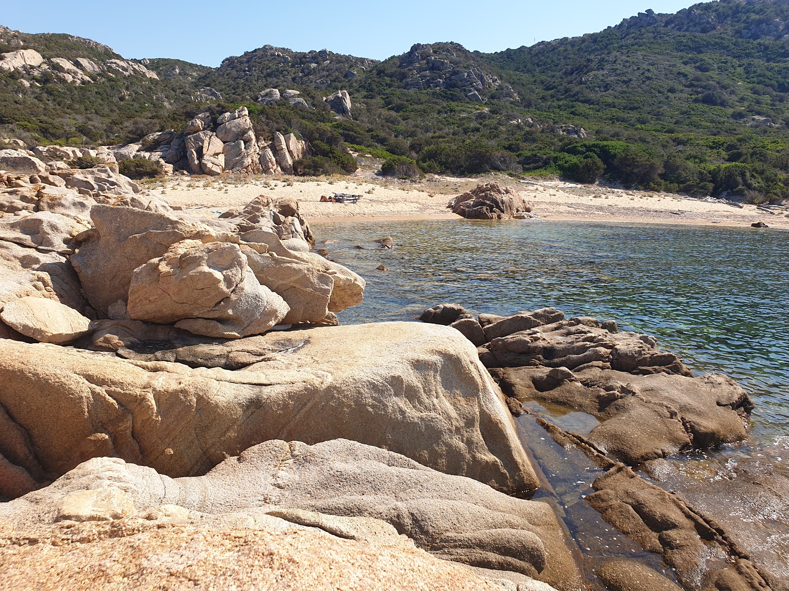 Photo of Cala d'Inferno with very clean level of cleanliness