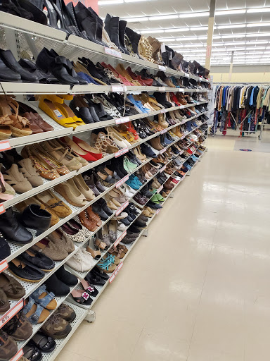 Thrift Store «Savers», reviews and photos