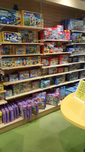 Toy Store «Creative Kidstuff Toy Store», reviews and photos, 148 E Broadway, Bloomington, MN 55425, USA