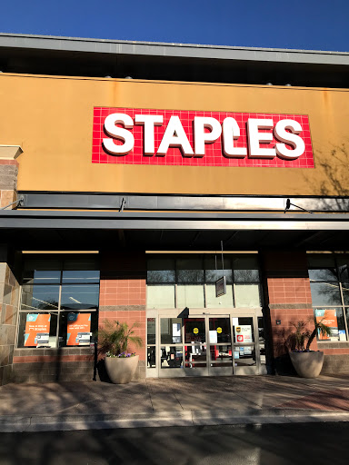 Office Supply Store «Staples», reviews and photos, 2501 W Happy Valley Rd, Phoenix, AZ 85027, USA