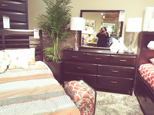 Furniture Store «Ashley HomeStore», reviews and photos, 615 Baltimore Pike, Bel Air, MD 21014, USA
