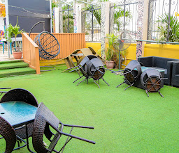 BeeShop's Place photo