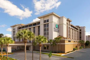 Embassy Suites by Hilton Jacksonville Baymeadows image
