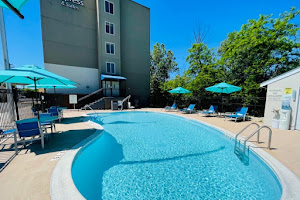 Holiday Inn Express & Suites College Park-University Area, an IHG Hotel