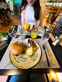 Plats et boissons du Restaurant de hamburgers L'osmose à La Souterraine - n°15