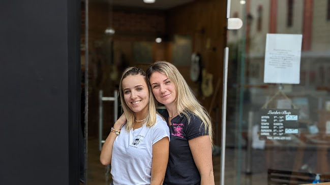 Αριθμός τηλεφώνου Annabells Barbershop